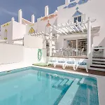 Seascape Private Pool & Rooftop Jacuzzi With Sea View Near Manta Rota Вилла Вила-Нова-де-Касела