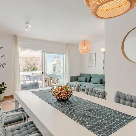 Seascape Private Pool & Rooftop Jacuzzi With Sea View Near Manta Rota Villa