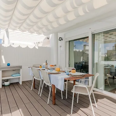 Seascape Private Pool & Rooftop Jacuzzi With Sea View Near Manta Rota