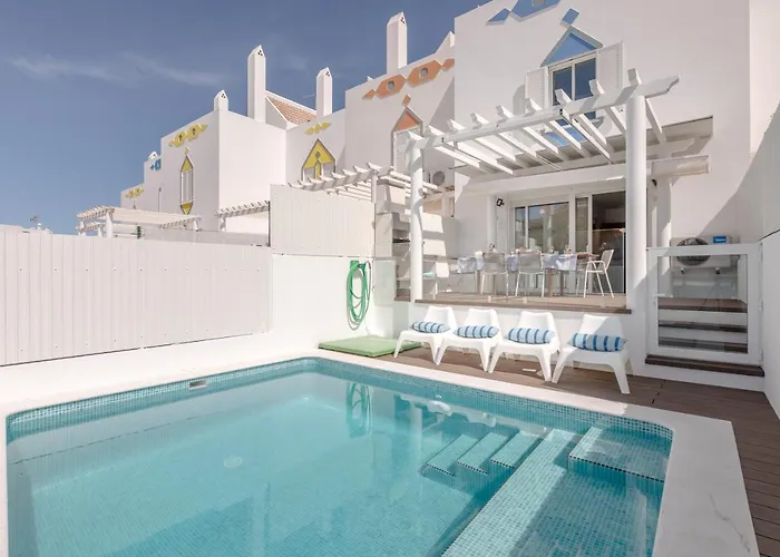 Seascape Private Pool & Rooftop Jacuzzi With Sea View Near Manta Rota Villa