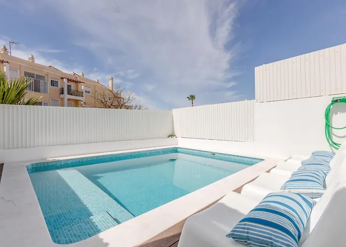 Villa Seascape Private Pool & Rooftop Jacuzzi With Sea View Near Manta Rota